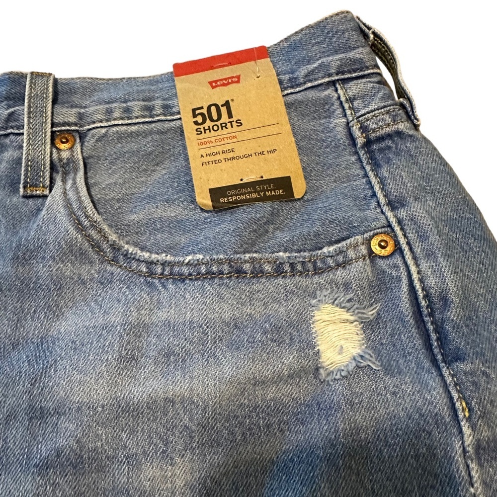 NEW Levi’s 501 High Rise Distressed Denim Shorts Sz 30 - Picture 4 of 16